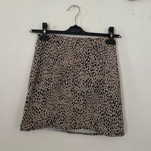 Brandy Melville printed skirt